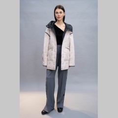 Куртка Elena store прямого фасона, укороченной длинны, бежевого и черного цвета, двухсторонняя 9665