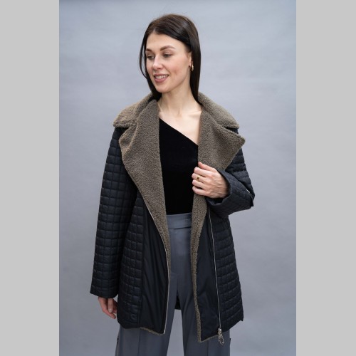 Куртка Elena store прямого фасона, укороченной длинны, черного цвета, английский воротник 9650