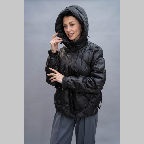 Куртка Elena store прямого фасона, короткой длинны, черного цвета, с капюшоном 9662