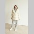 Женская куртка оверсайз фасона, средней длины, белая, 212-128