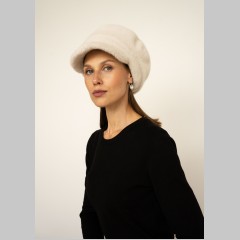 Шапка Elena store, кепка белого цвета,  эко норки, ES-636